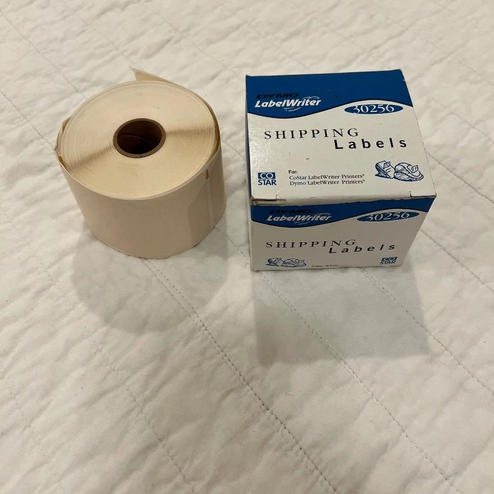 DYMO LabelWriter 30256 Shipping Labels Slightly Faded (300)--Size 4